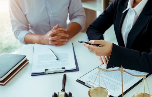 DERECHO FISCAL Y ADMINISTRATIVO